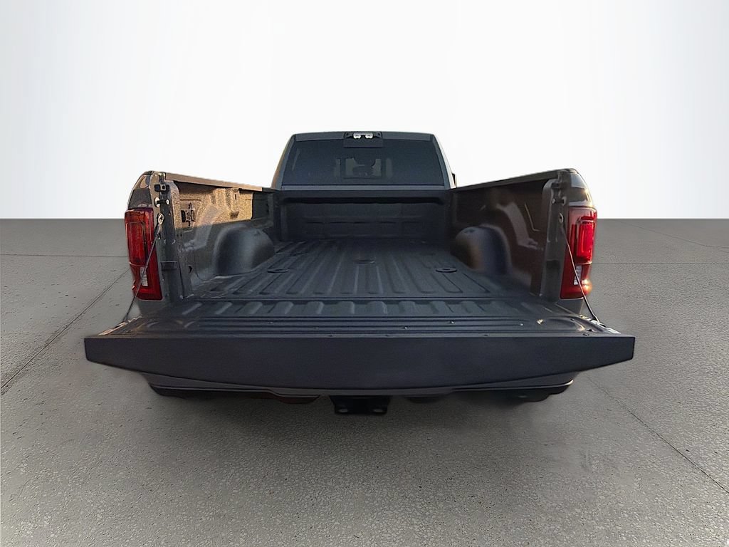 New 2026 RAM 3500 Laramie AWD/4WD image 12