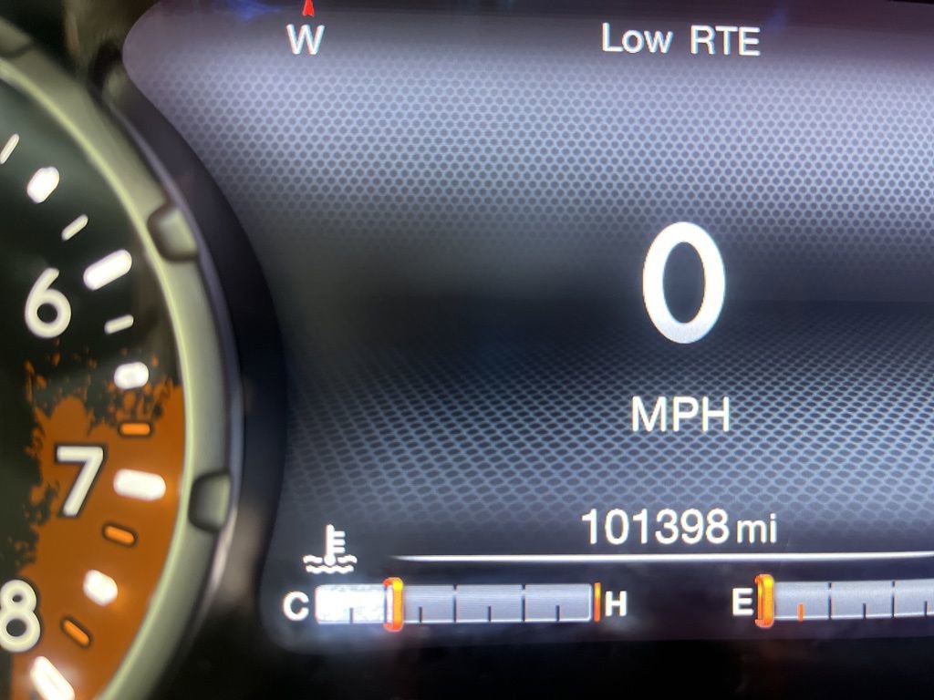 Used 2018 Jeep Renegade Altitude w/ UConnect 8.4 Nav Group image 22