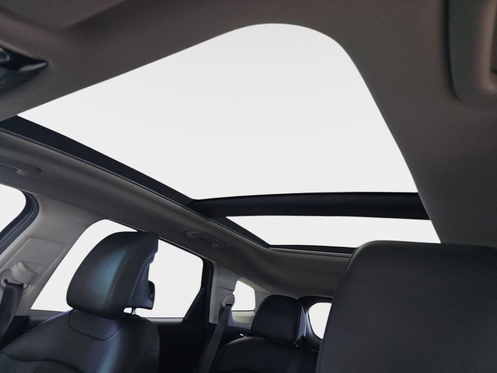 Used 2024 Kia Sportage SX image 29