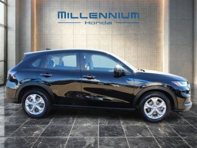 Used 2024 Honda HR-V LX image 6