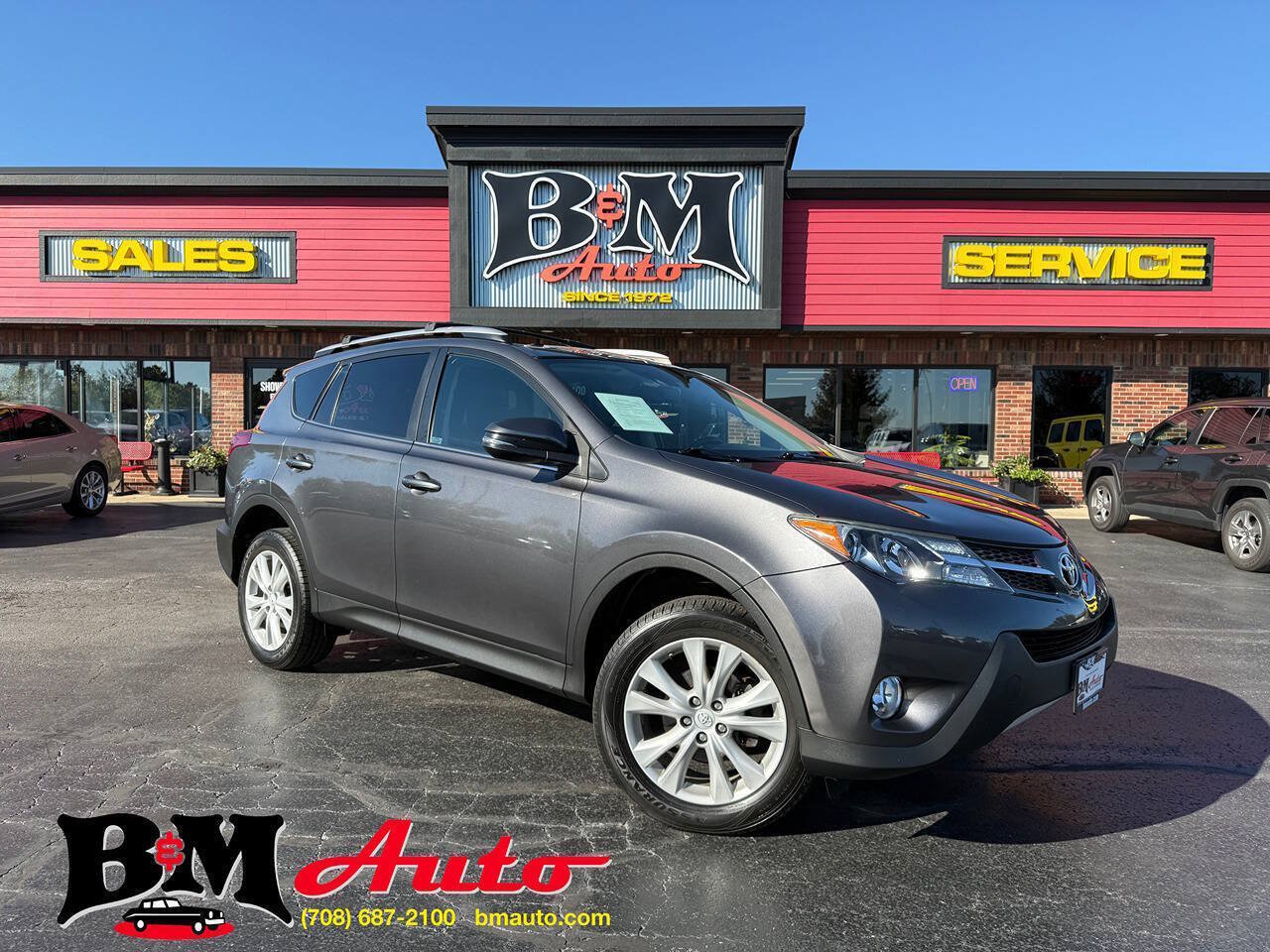 Used 2015 Toyota RAV4 Limited w/ Technology Package AWD/4WD image 1