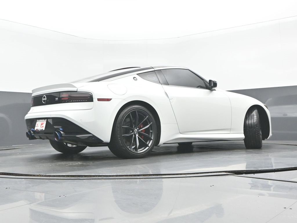Used 2023 Nissan Z Performance w/ Floor Mat Package (L93) image 26