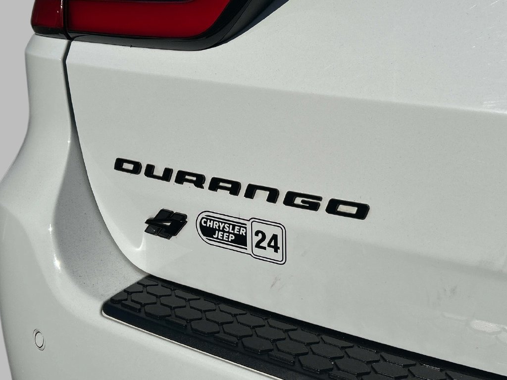 Used 2022 Dodge Durango R/T w/ Tow 'N Go Package AWD/4WD image 15
