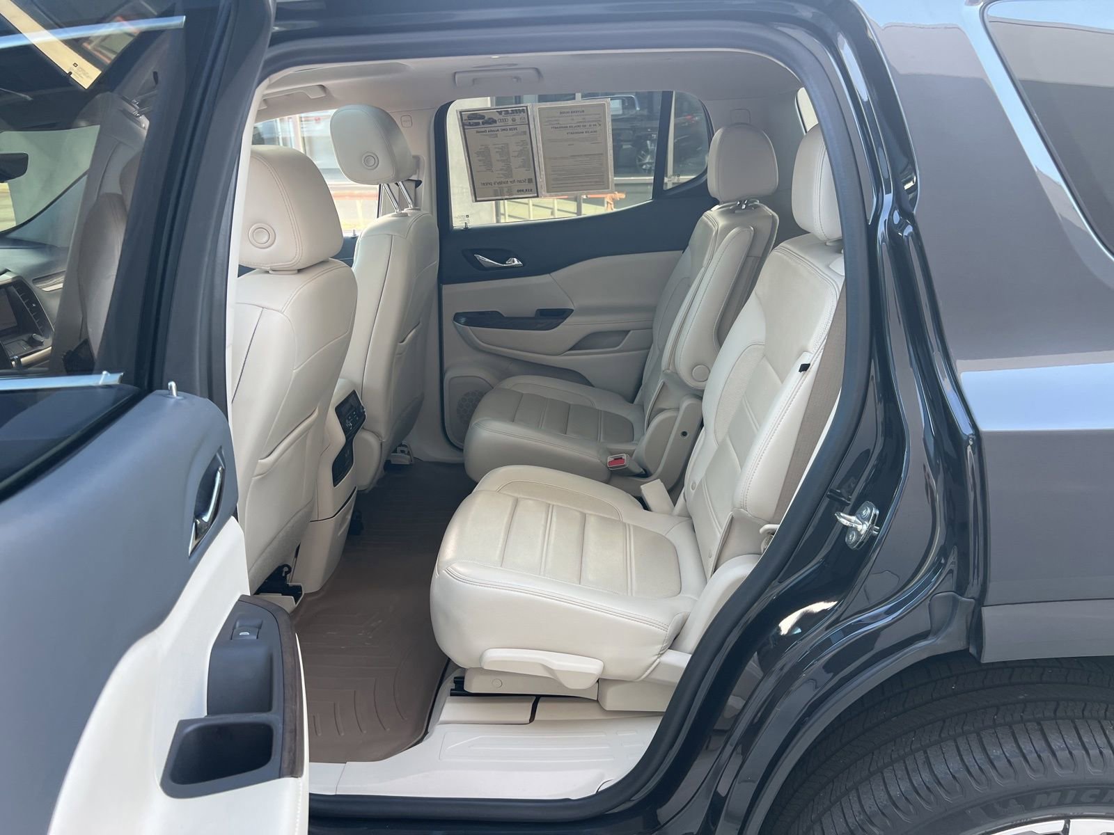 Used 2020 GMC Acadia Denali w/ Technology Package image 50