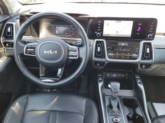 Certified 2023 Kia Sorento S AWD/4WD image 13