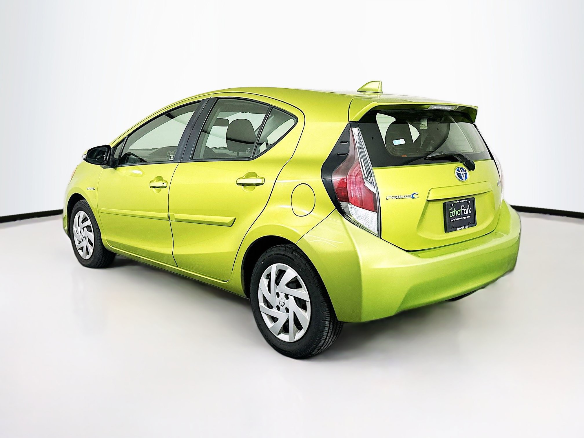Used 2015 Toyota Prius C Two FWD image 5