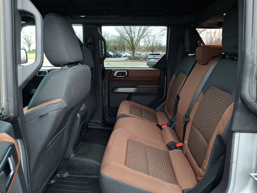 Used 2023 Ford Bronco Outer Banks image 13