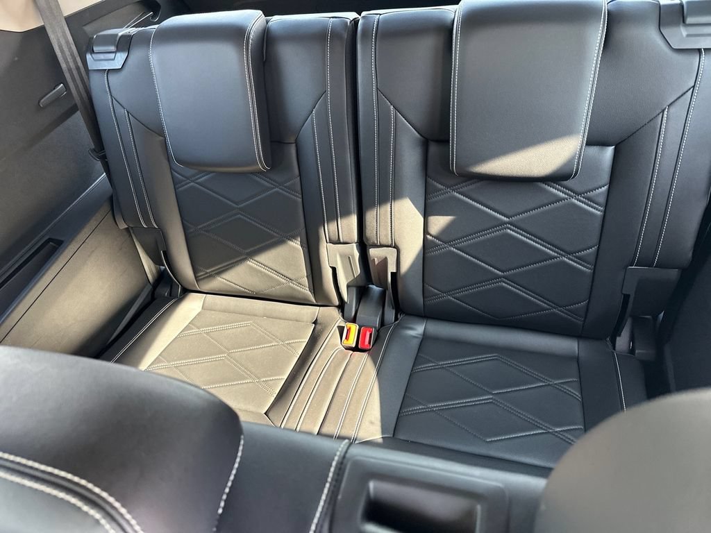 Used 2024 Volkswagen Atlas SE FWD image 18