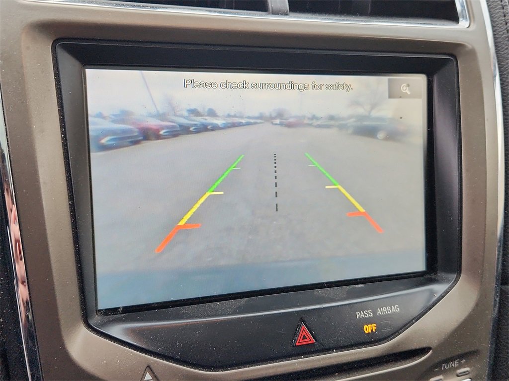 Used 2013 Lincoln MKX AWD image 19