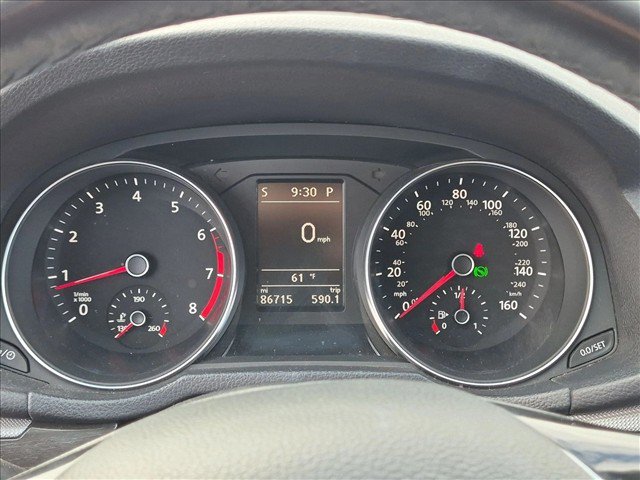 Used 2017 Volkswagen Passat 1.8T SE w/ SE Lighting Package FWD image 10