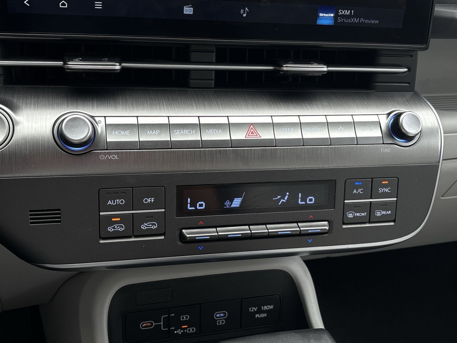 Certified 2025 Hyundai Kona SEL AWD/4WD image 20