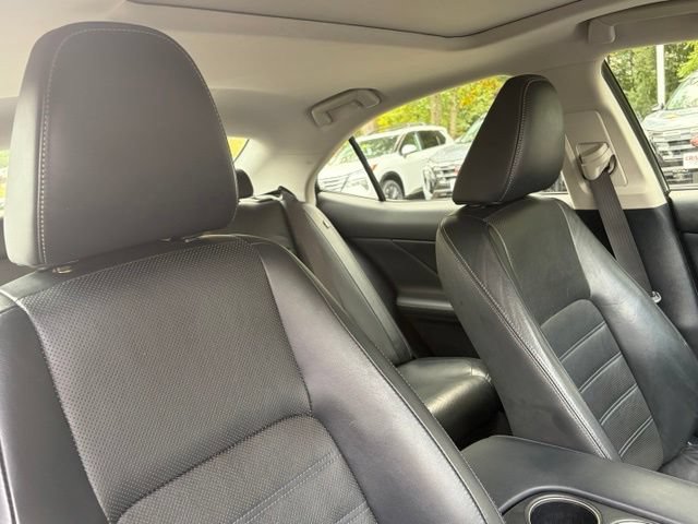 Used 2016 Lexus IS 300 AWD w/ Luxury Package image 38