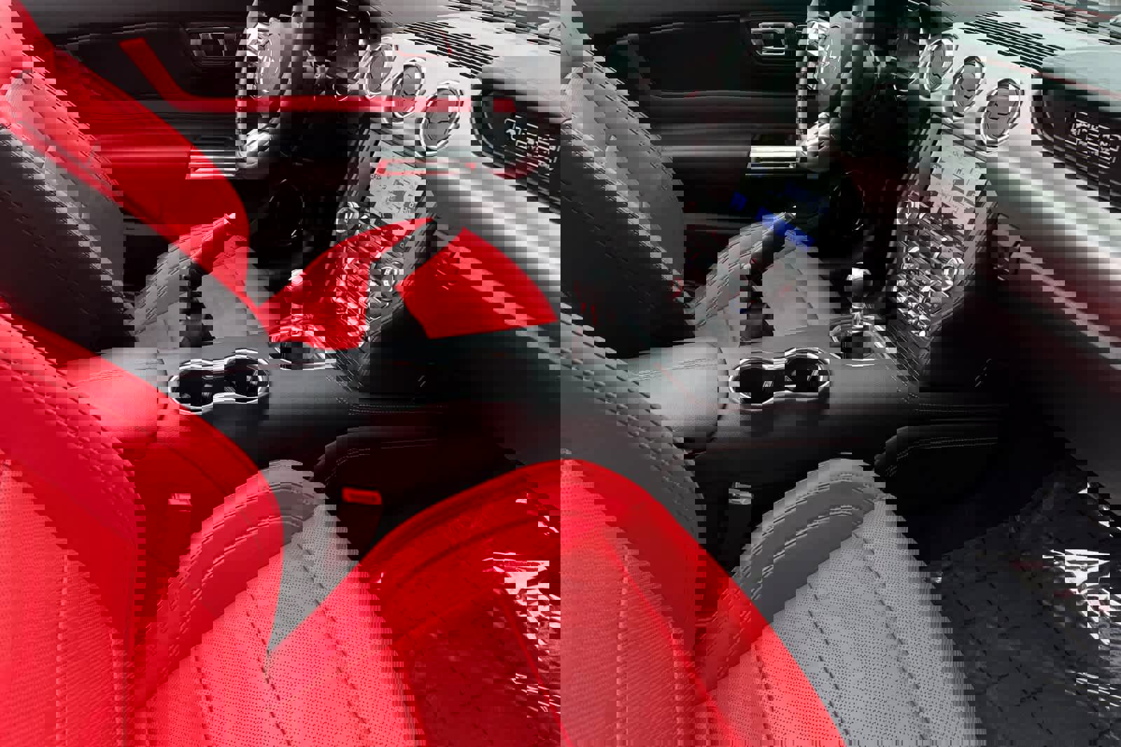 Used 2020 Ford Mustang GT Premium w/ Equipment Group 401A image 16