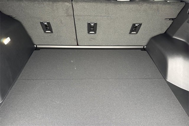 New 2026 GMC Terrain Elevation w/ Elevation Premium Package image 17