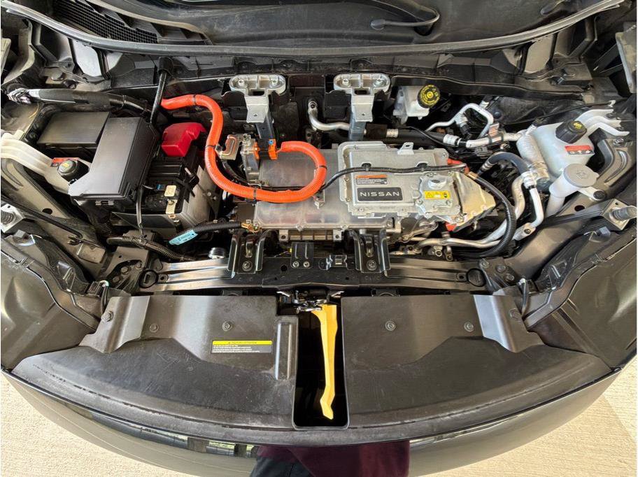 Used 2024 Nissan Ariya AWD image 34