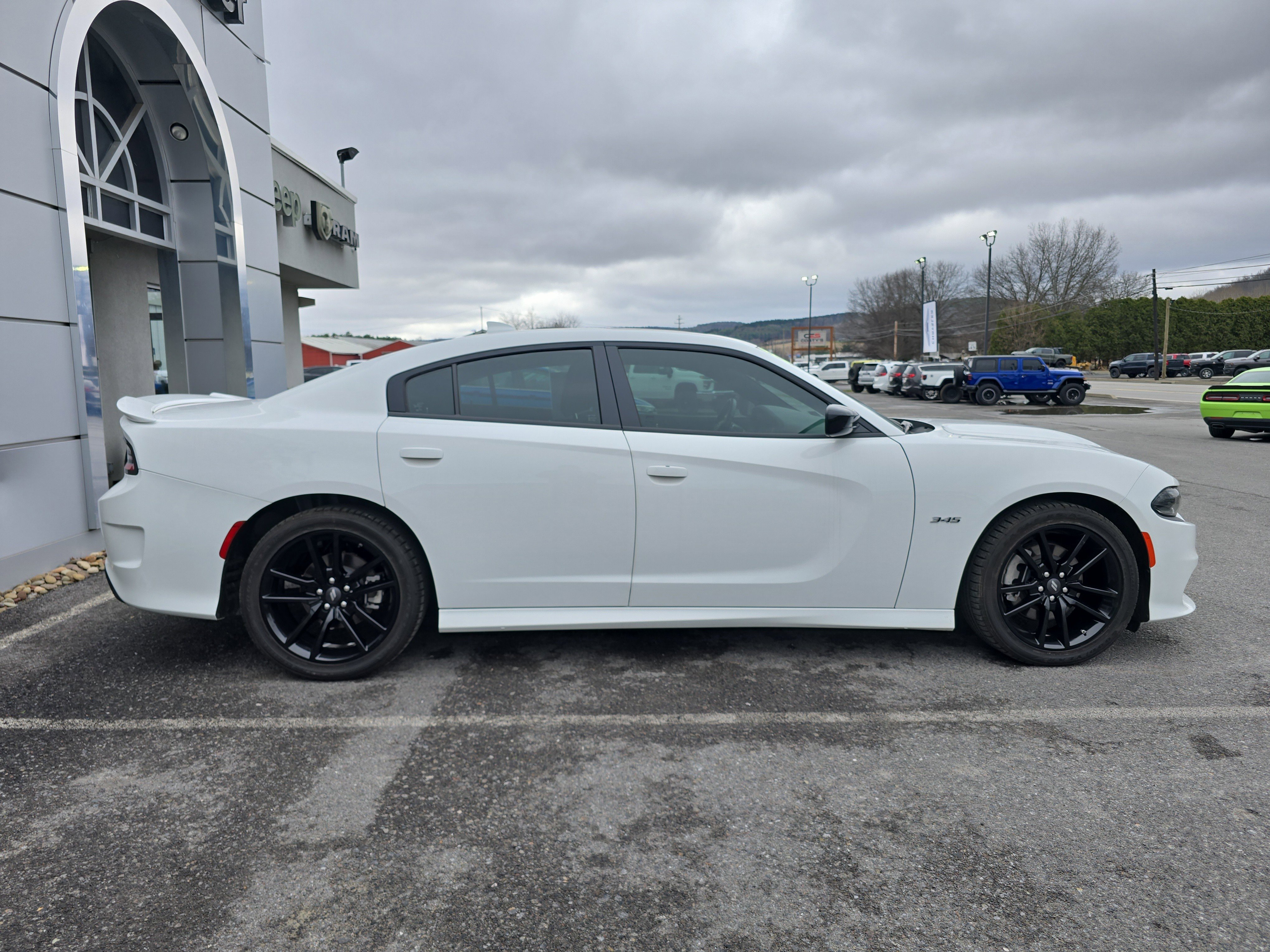 Used 2023 Dodge Charger R/T video 2
