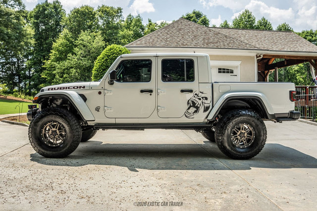 Used 2022 Jeep Gladiator Rubicon w/ LED Lighting Group AWD/4WD image 3