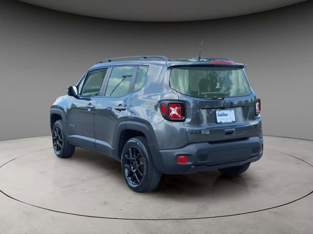 Used 2020 Jeep Renegade Altitude AWD/4WD image 3