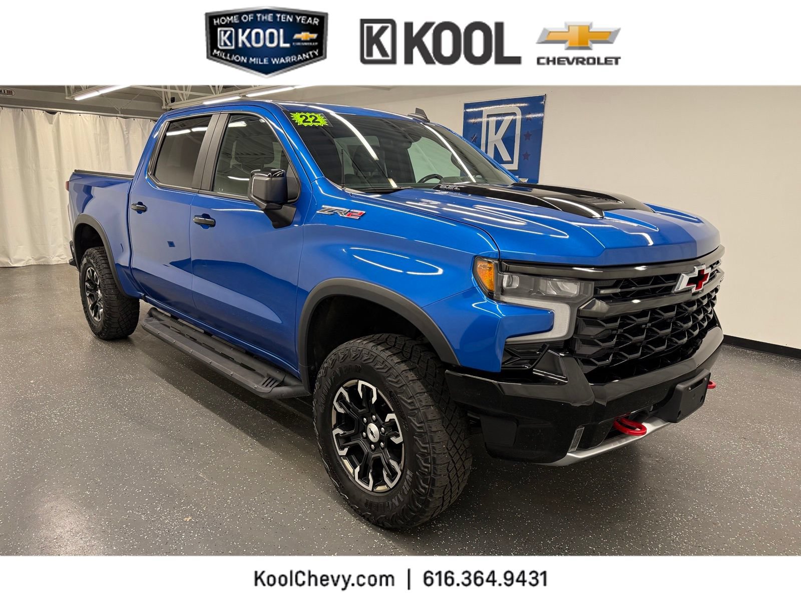 Used 2022 Chevrolet Silverado 1500 ZR2 w/ Technology Package AWD/4WD image 1