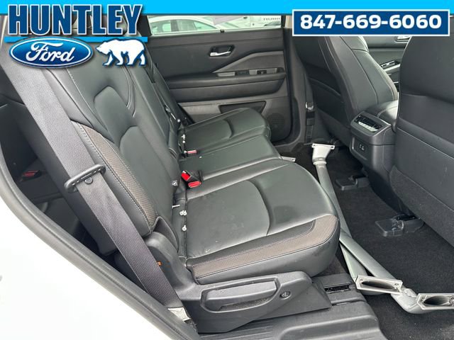 Used 2023 Nissan Pathfinder SL w/ Lighting Package (N92) image 13