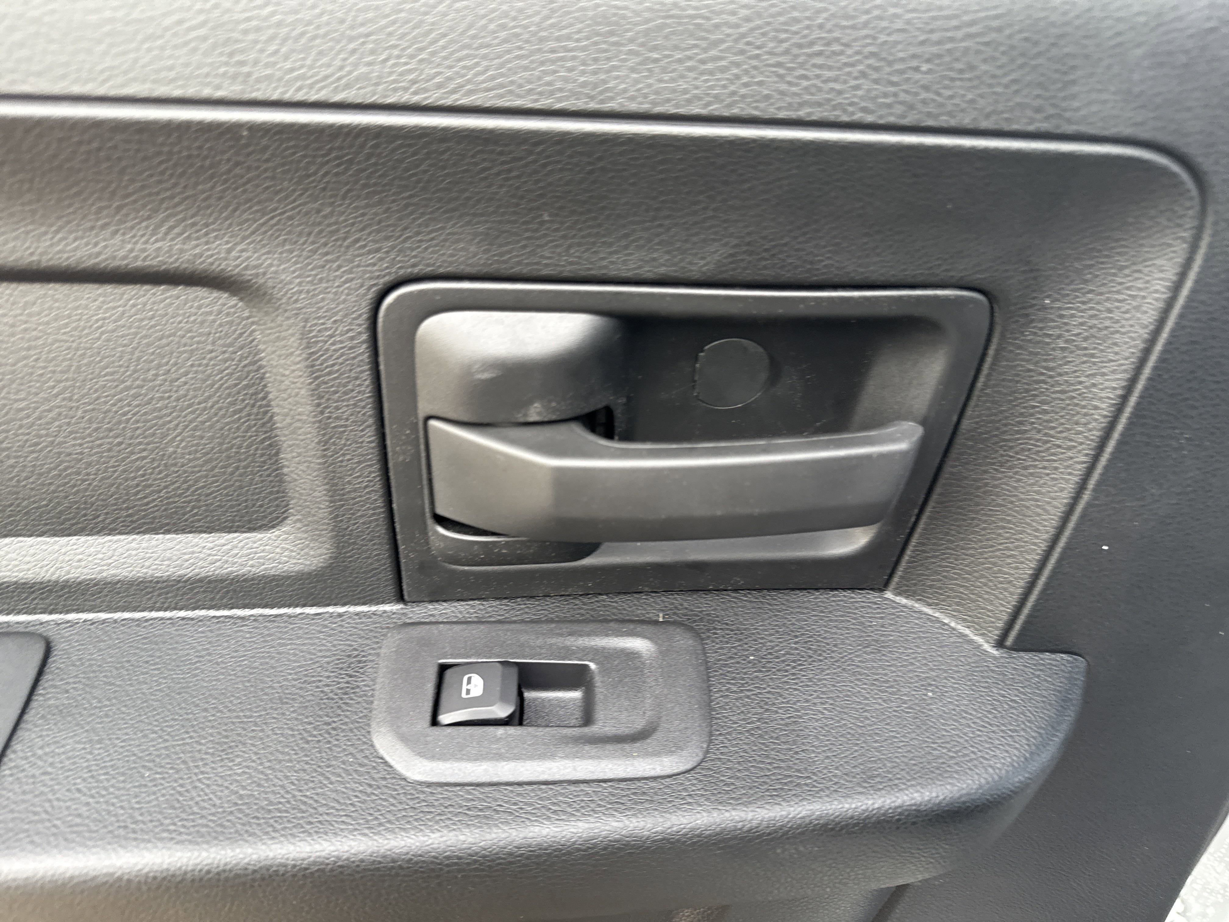 New 2025 RAM 2500 Tradesman image 31