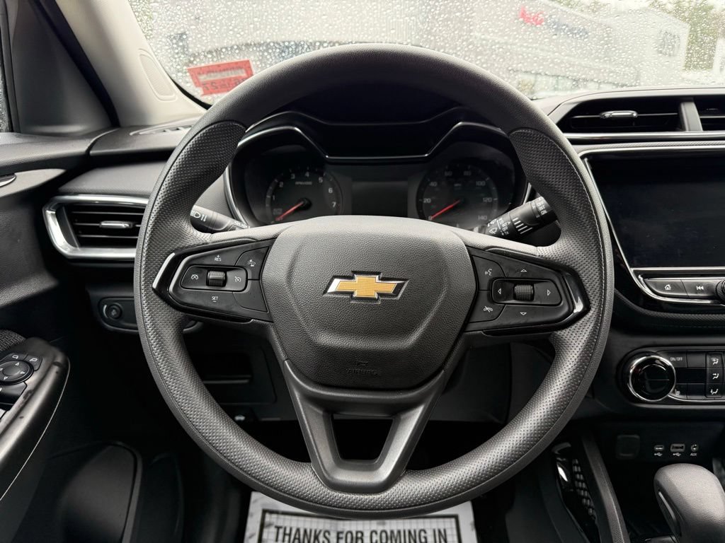 Used 2022 Chevrolet TrailBlazer LT w/ Convenience Package AWD/4WD image 32