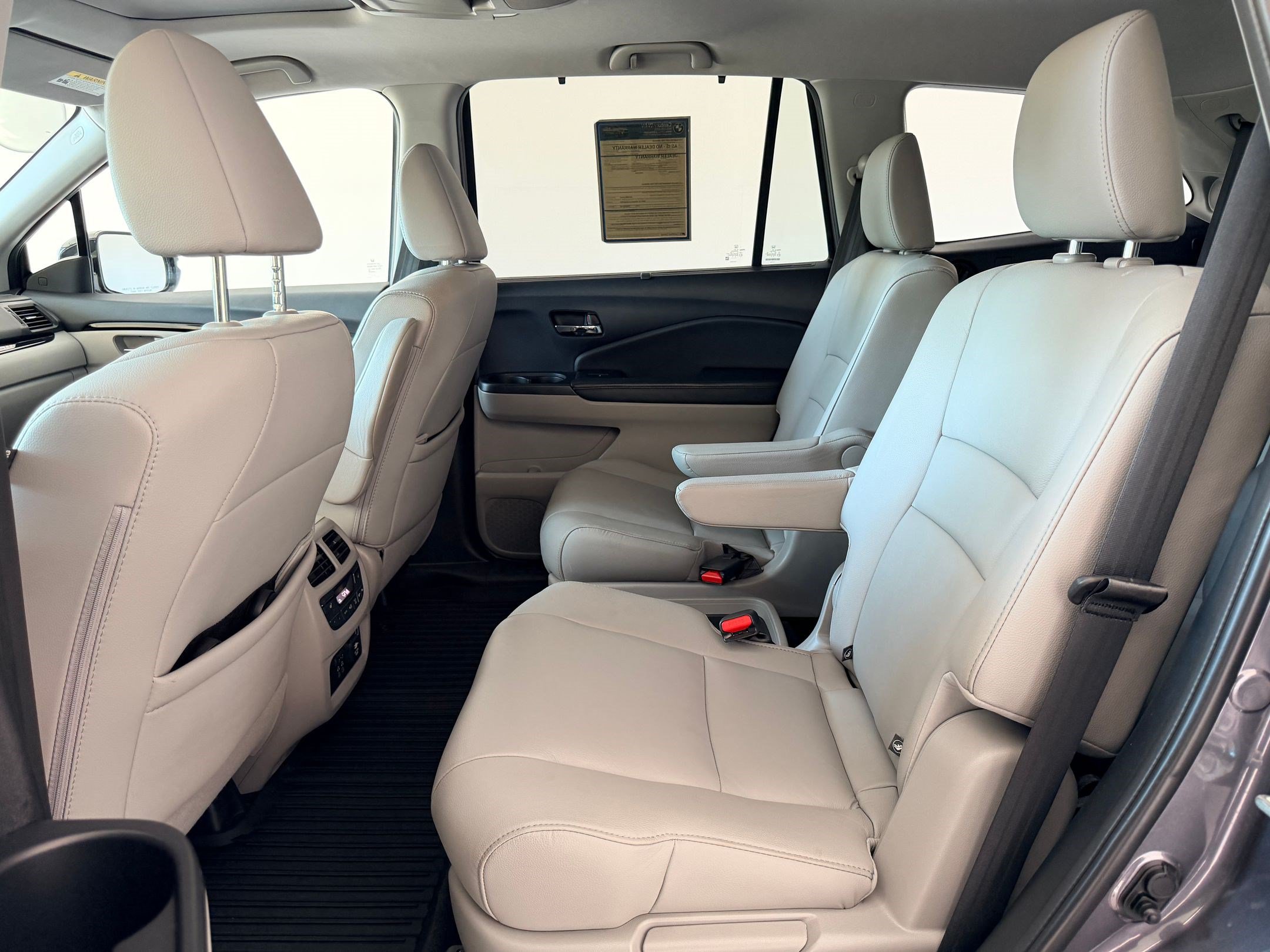 Used 2019 Honda Pilot Touring image 14