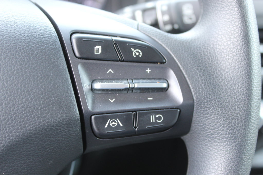 Used 2023 Hyundai Kona SEL FWD image 29
