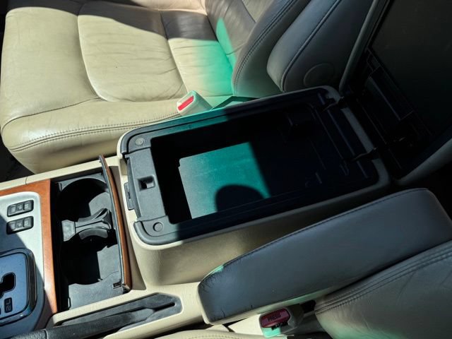 Used 2005 Lexus LX 470 4WD image 23