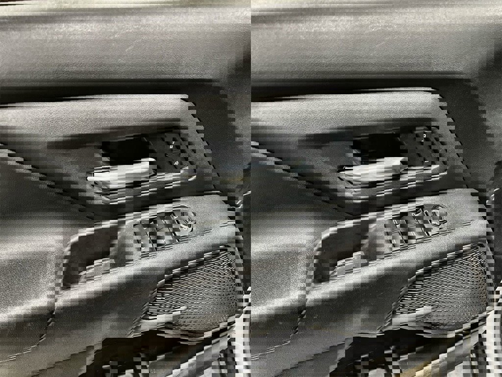 Used 2025 Chevrolet Silverado EV W/T image 14