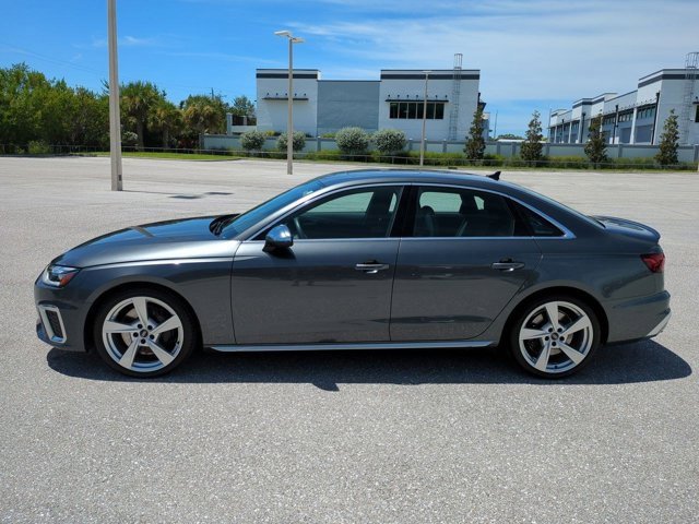Used 2022 Audi S4 Premium image 7