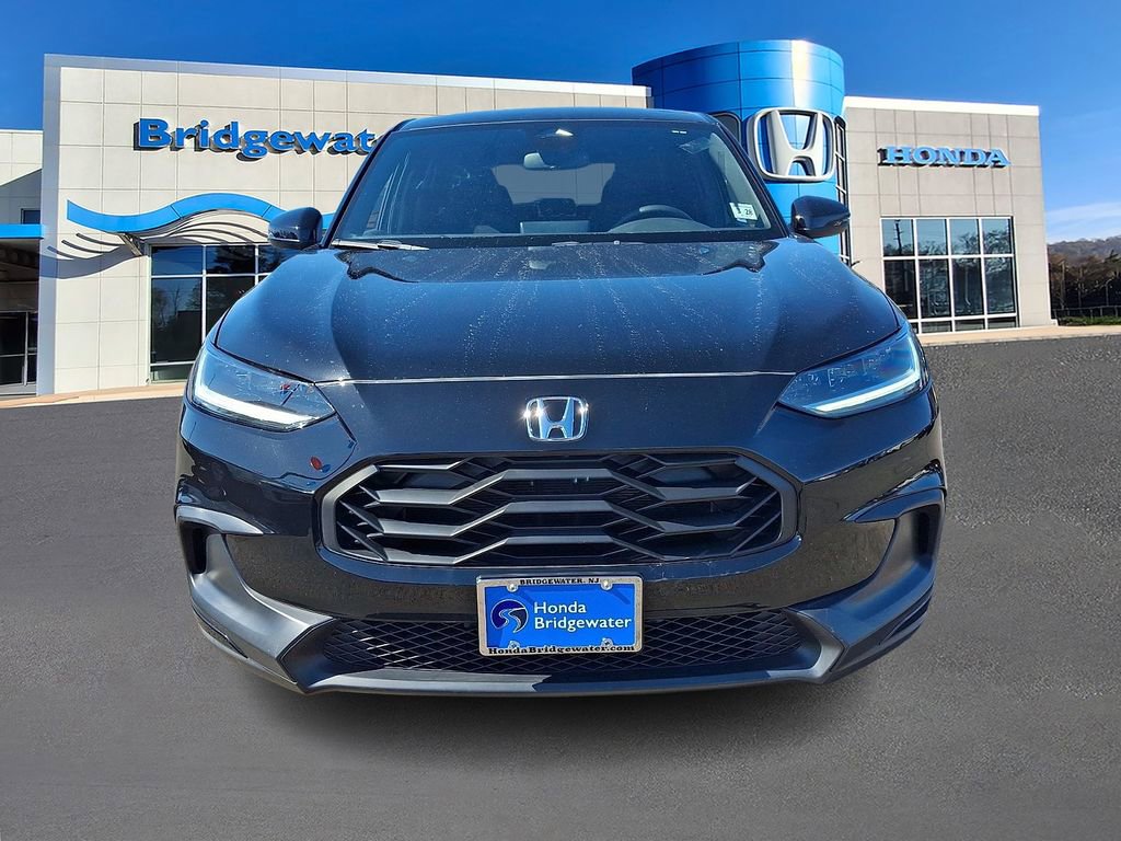 Used 2023 Honda HR-V Sport image 2