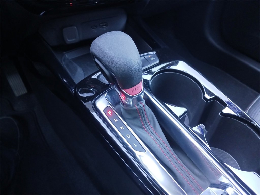 Used 2024 Chevrolet Trax RS w/ Sunroof Package image 34