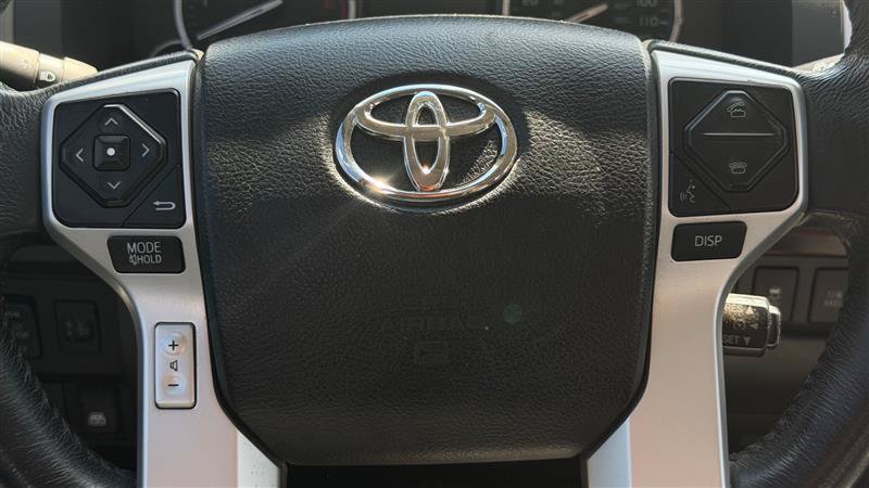 Used 2015 Toyota Tundra Limited w/ Limited Premium Package AWD/4WD image 31