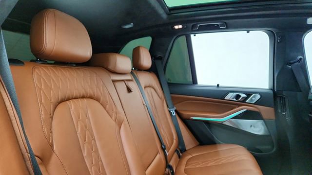 Used 2023 BMW X5 M50i w/ Executive Package image 26