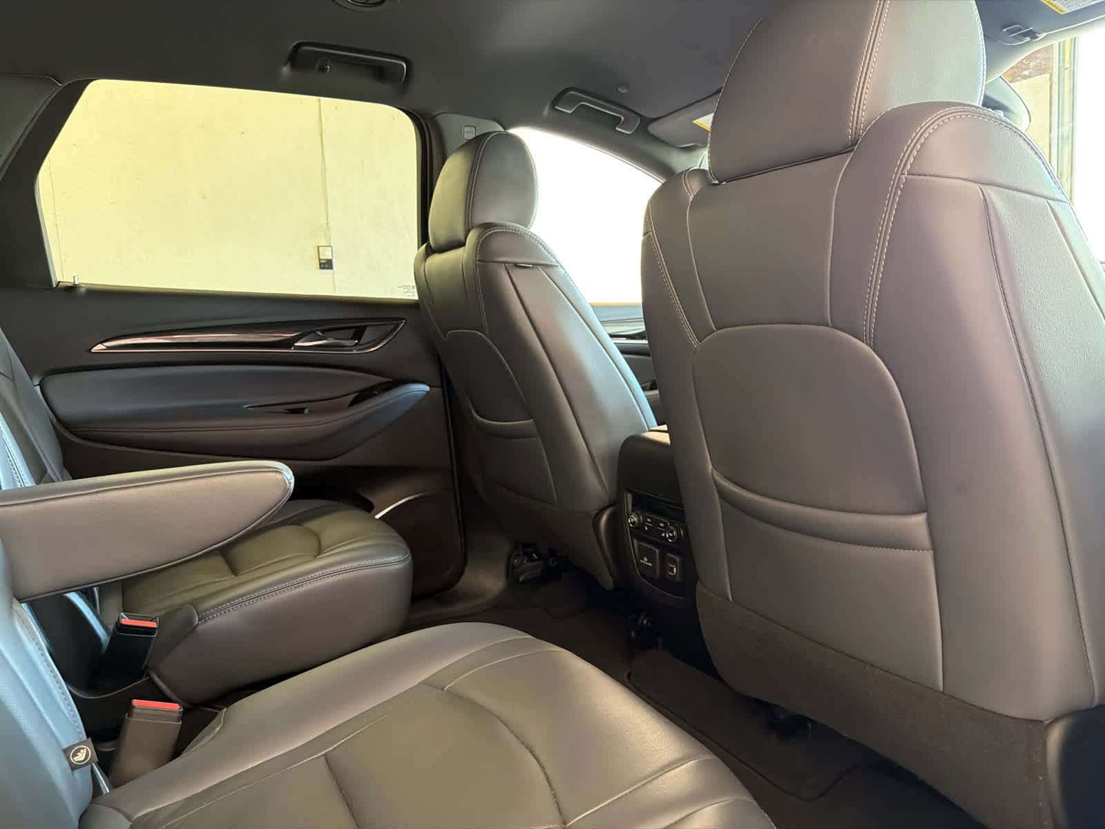 Used 2024 Buick Enclave Premium FWD image 35