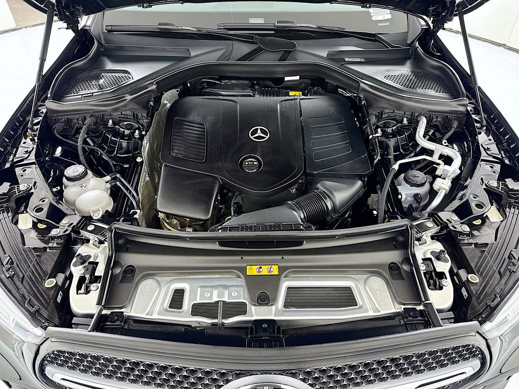 Certified 2026 Mercedes-Benz GLC 300 image 29