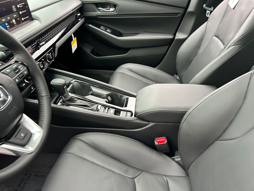 New 2026 Honda Accord Touring image 9