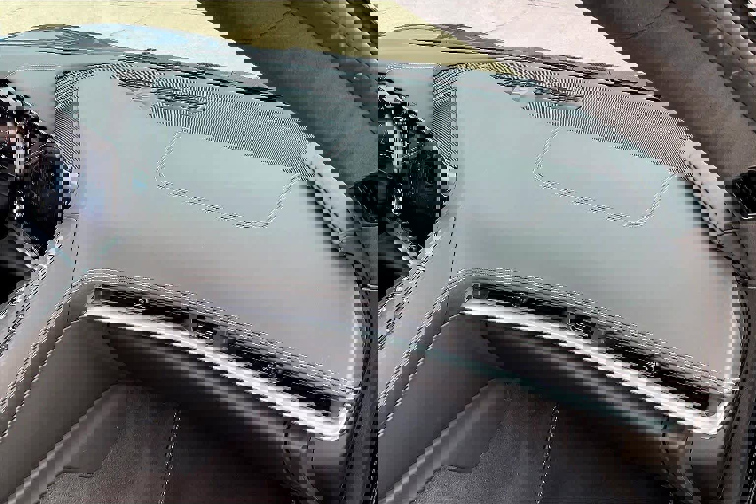 Used 2024 Chevrolet Corvette E-Ray w/ ZER Performance Package image 18