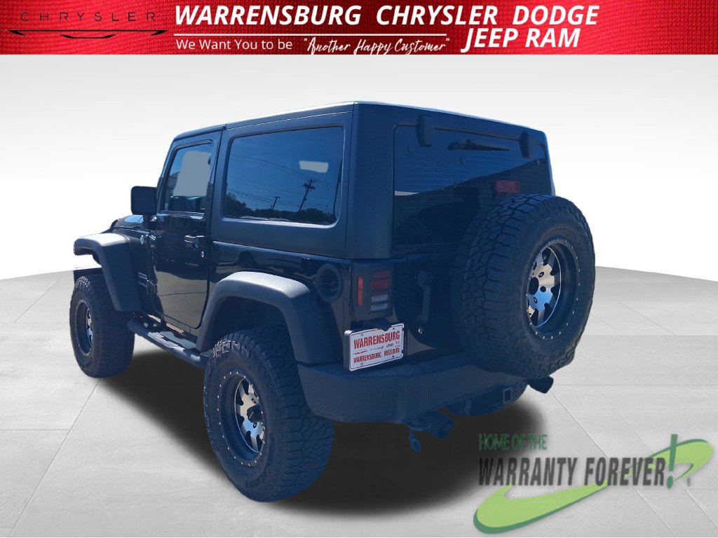 Used 2015 Jeep Wrangler Sport w/ Connectivity Group AWD/4WD image 6