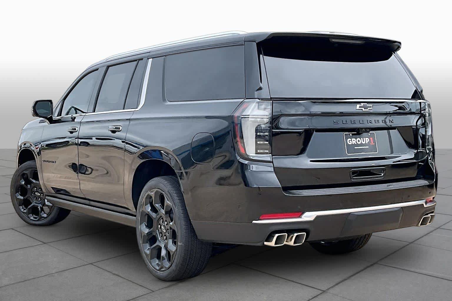 New 2026 Chevrolet Suburban High Country AWD/4WD image 14
