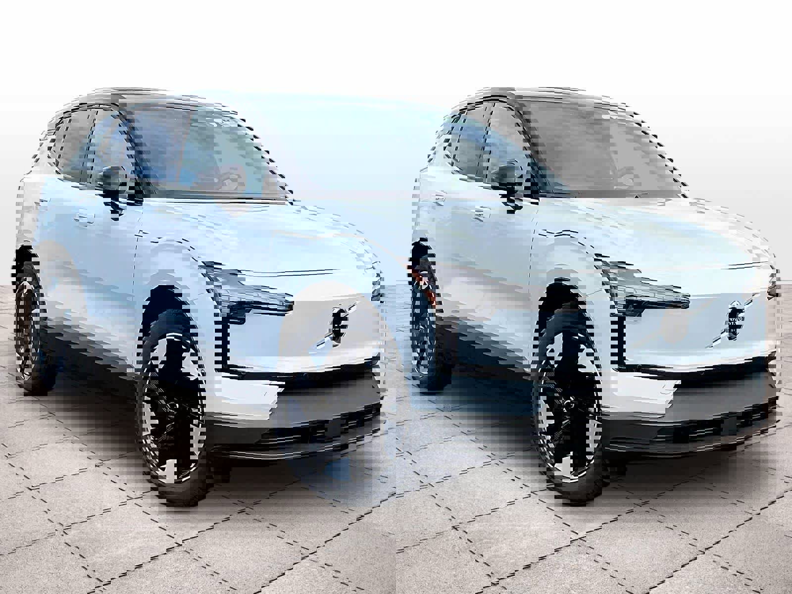 New 2026 Volvo EX30 Ultra w/ Protection Package Premier image 2