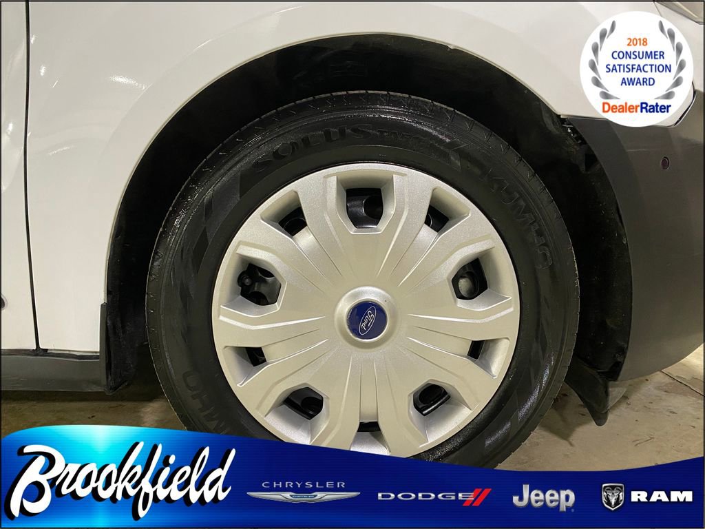 Used 2023 Ford Transit Connect XLT image 9