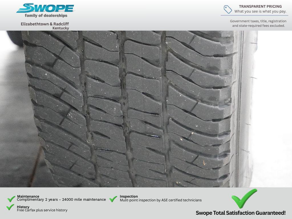 Used 2014 Ford F250 Lariat w/ Chrome Package AWD/4WD image 28