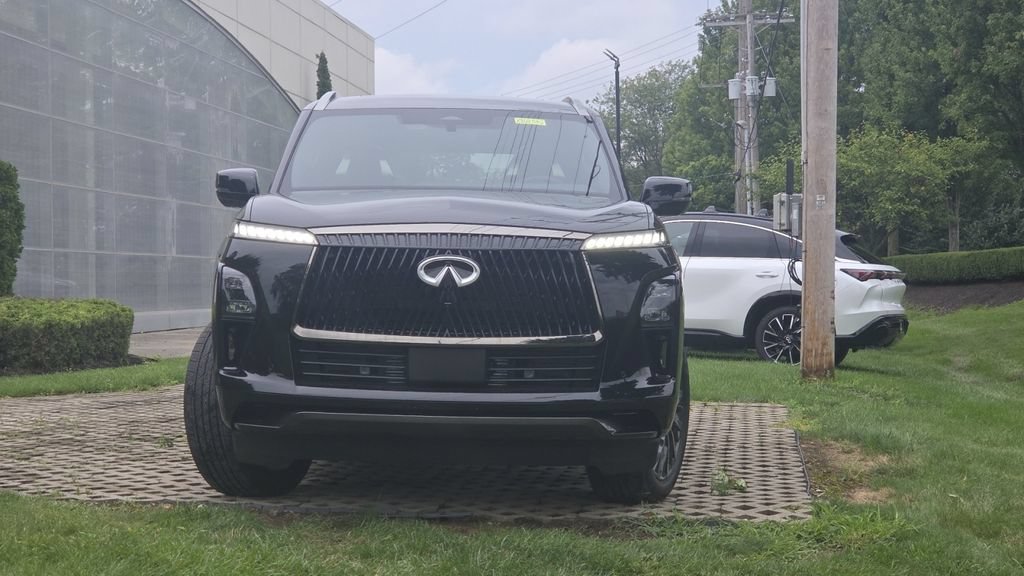 New 2027 INFINITI QX80 Autograph AWD/4WD image 3