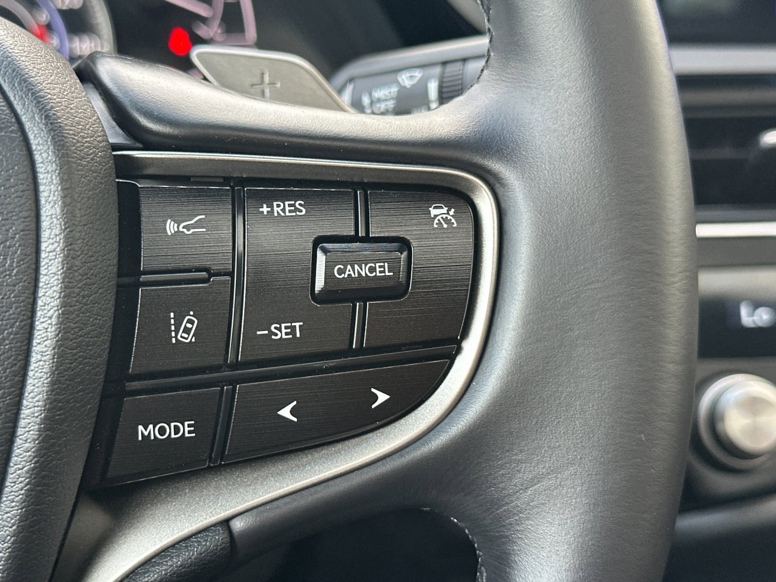 Used 2025 Lexus ES 350 image 25