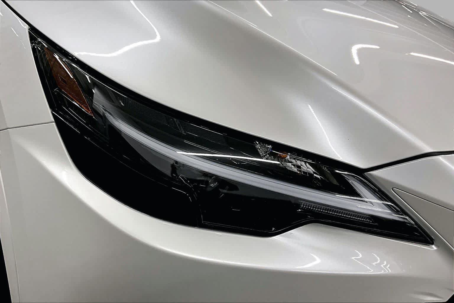 Used 2024 Lexus RX 350 Premium Plus w/ Cold Area Package FWD image 28