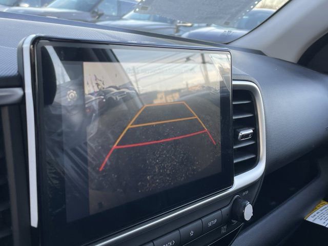 New 2026 Hyundai Venue SE image 12