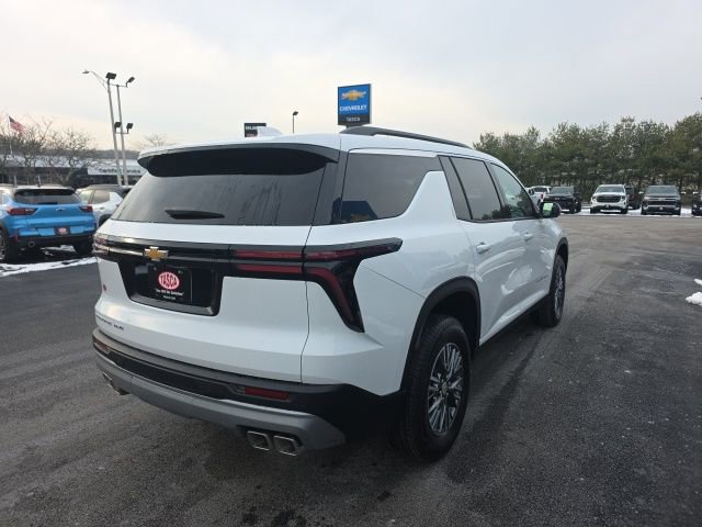 New 2026 Chevrolet Traverse LT image 4