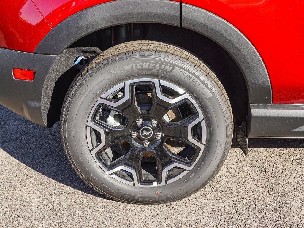 New 2025 Ford Bronco Sport Outer Banks w/ Outer Banks Tech Package+ AWD/4WD image 8
